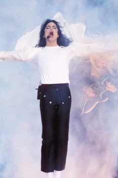 Michael Jackson – Live In Bucharest (The Dangerous Tour, 1992)